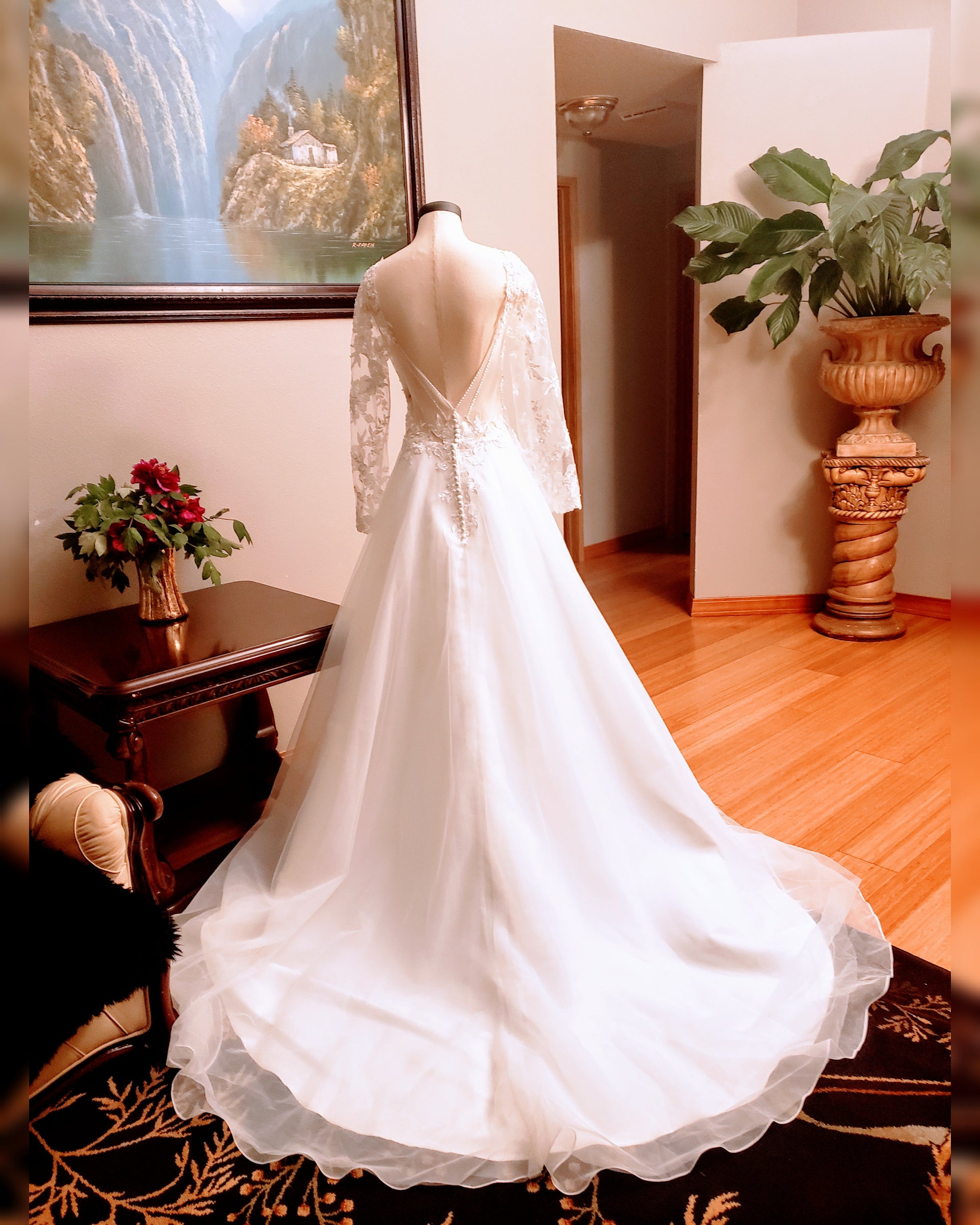 Long Sleeve A-Line V-neck Wedding Dress with Lace