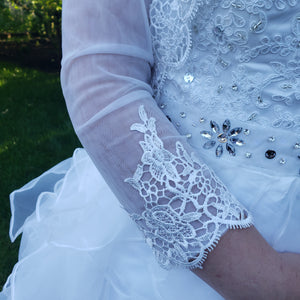 Ball Gown with Lace Tulle Wedding Wrap